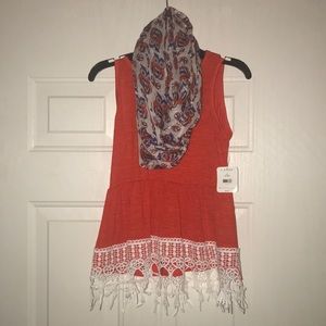 Girls tank and scarf
